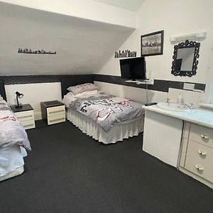Deluxe Zimmer mit zwei Einzelbetten